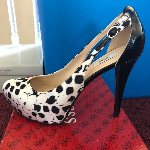 guees platform heels - Picture 1 of 1